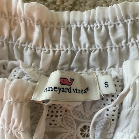 Vineyard Vines White Embroidered Tunic - Picture 6 of 6